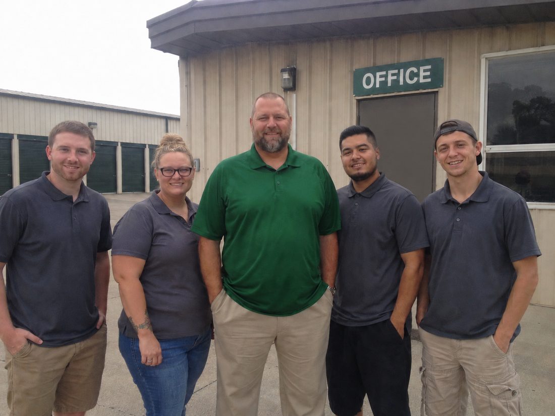 Pest control professionals in Edinburg, TX